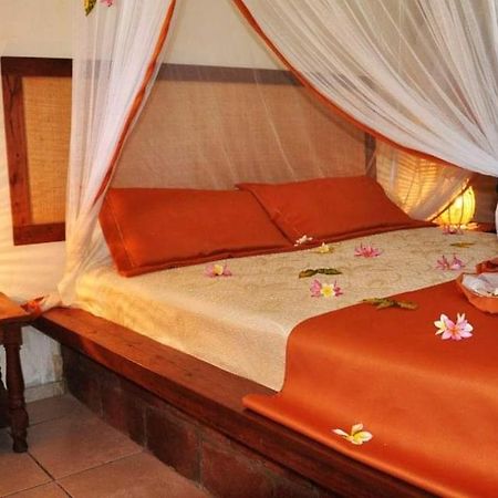 Madiro Hotel Nosy-Be Exteriör bild